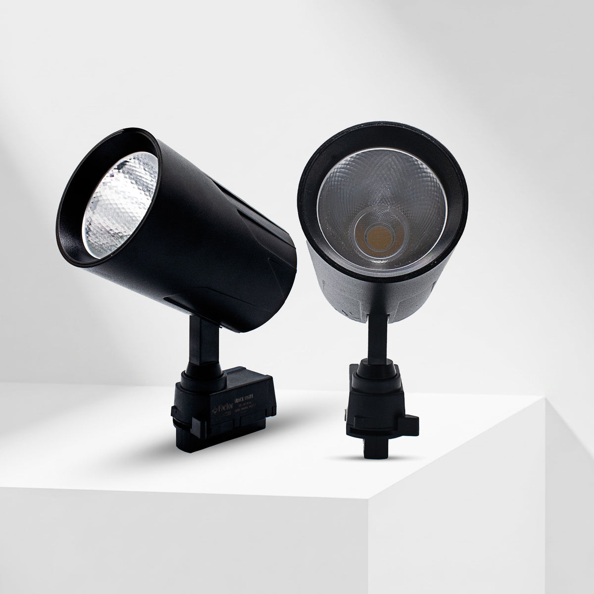 Factor Track Spot Light PJ-TSL